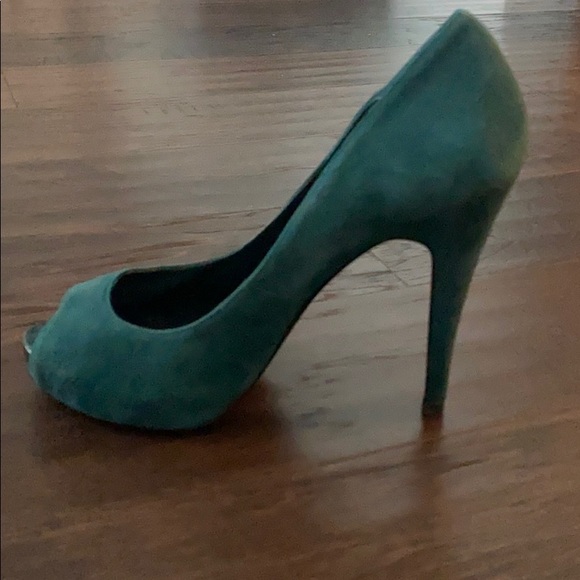 Michael Kors “Christy” Heels Size 7.5 - Picture 7 of 7